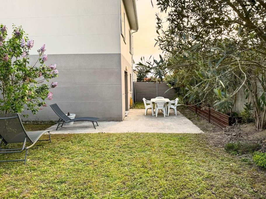 Maison Calme Avec Jardin Proche De Toulouse Bagian luar foto